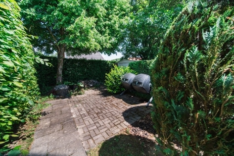 Hier steht Ihr Wohntraum, auf einem insgesamt 2.589 m� gro�en Grundst�ck, in der Vulkaneifel!