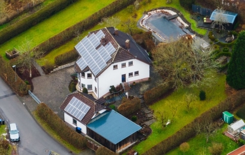 Hier steht Ihr Wohntraum, auf einem insgesamt 2.589 m groen Grundstck, in der Vulkaneifel!