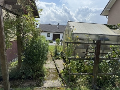 Hier wartet Ihr Einfamilienwohnhaus (Bungalow) auf Ihren Einzug in Feldrandlage der Gemeinde �dersdorf