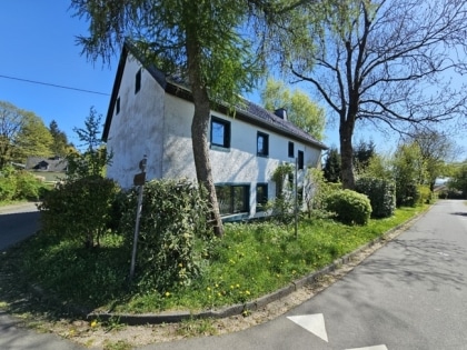 Historisches Bauernhaus mit viel Charme, Gartenidylle und vielseitigem Nutzungspotenzial