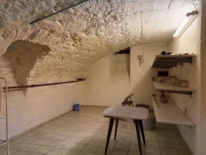 Historisches Einfamilienhaus mit viel Potenzial im Herzen von M�nstermaifeld