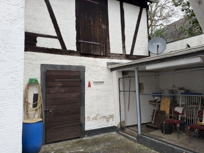 Historisches Einfamilienhaus mit viel Potenzial im Herzen von M�nstermaifeld