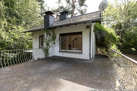 Idyllische Alleinlage: Wochenendhaus inmitten der Natur oberhalb von Antweiler/Ahr