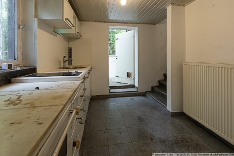 Idyllische Alleinlage: Wochenendhaus inmitten der Natur oberhalb von Antweiler/Ahr