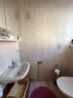 Ihr tolles neues Zuhause mit Extra-Einkommen: Erdgeschoss mit gro�em Garten bald frei - DG vermietet!