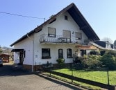 Ihr tolles neues Zuhause mit Extra-Einkommen: Erdgeschoss mit gro�em Garten bald frei - DG vermietet!
