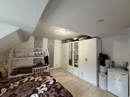 *Immobilienpaket* - Grundst�ck mit Entwicklungspotenzial und zwei vermietete Einfamilienh�user in L�f an der Mosel!