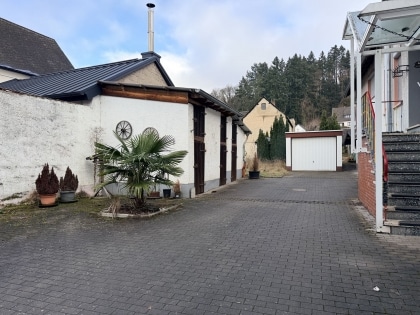 �Investment in Neuwied-Oberbieber: 643 m� Areal - 2 Vollgeschosse & viel Spielraum f�r Wohneinheiten!�