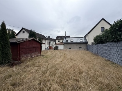�Investment in Neuwied-Oberbieber: 643 m� Areal - 2 Vollgeschosse & viel Spielraum f�r Wohneinheiten!�