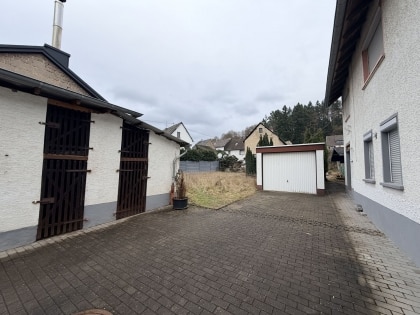 �Investment in Neuwied-Oberbieber: 643 m� Areal - 2 Vollgeschosse & viel Spielraum f�r Wohneinheiten!�