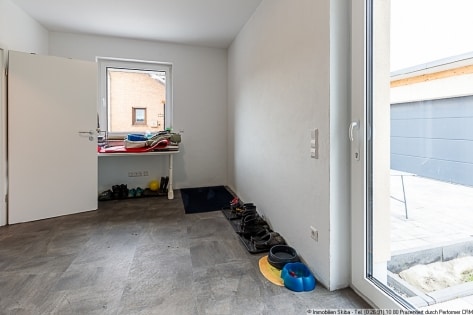 Junger Neubau aus 2023 mit Doppelgarage und groem Grundstck in Retterath/Vulkaneifel