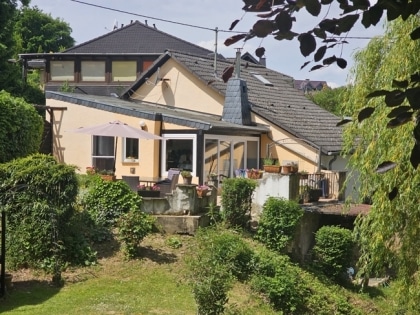 Kleines Bauernhaus zum Verlieben in ruhiger Dorfrandlage