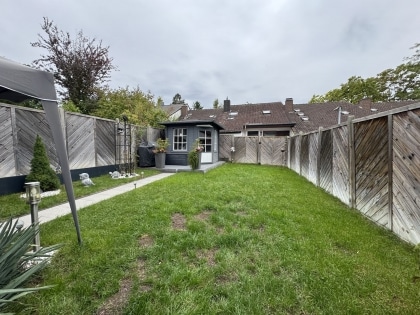 Kleines Juwel im Herzen von Neuwied: Komplett renoviertes Reihenhaus im Raiffeisenring !