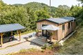 Kleines, kompaktes Tiny House mit Terrasse und Carport in Acht zwischen Mayen und Adenau