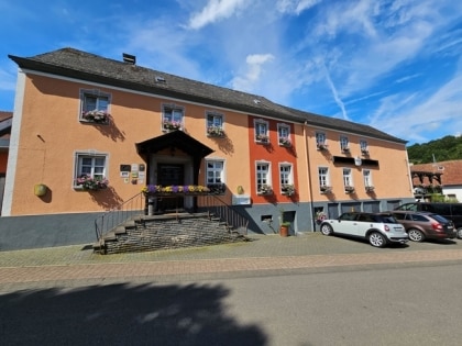 Landgasthof mit Restaurant, Festsaal, Biergarten, 6 Gstezimmern und Betreiberwohnung