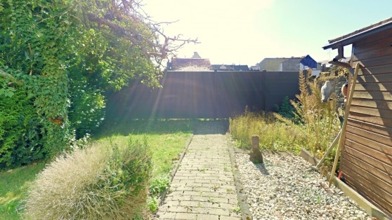 Leerstehendes Dreifamilienwohnhaus in zentraler Lage der Stadt Mayen (wurde nur von den Eigent�mern genutzt)