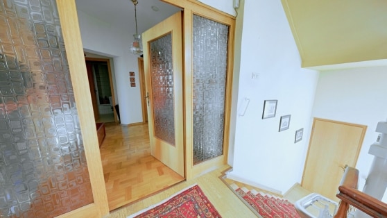 Leerstehendes Dreifamilienwohnhaus in zentraler Lage der Stadt Mayen (wurde nur von den Eigent�mern genutzt)