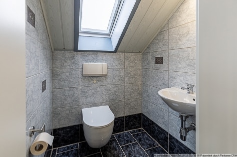 Mit Doppelgarage: Maisonette-Eigentumswohnung mit Panoramablick - N�he N�rburgring