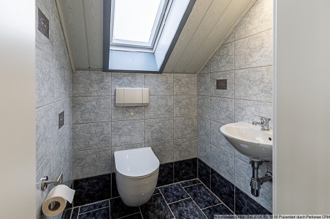 Mit Doppelgarage: Maisonette-Eigentumswohnung mit Panoramablick - N�he N�rburgring