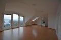 Moderne Dachgeschosswohnung mit Balkon, Parkplatz, Garage und sch�ner Aussicht in Weitersburg