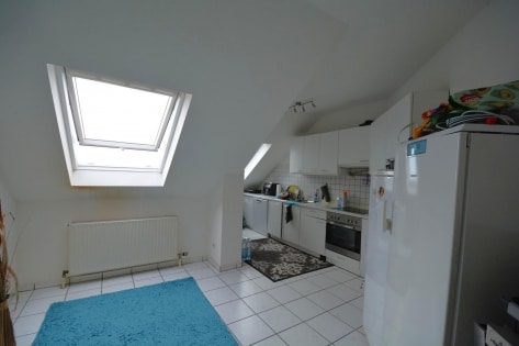 Moderne Dachgeschosswohnung mit Balkon, Parkplatz, Garage und schner Aussicht in Weitersburg