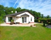 Moderner, ruhig gelegener und perfekt unterhaltener Ferienbungalow auf schnem Grundstck