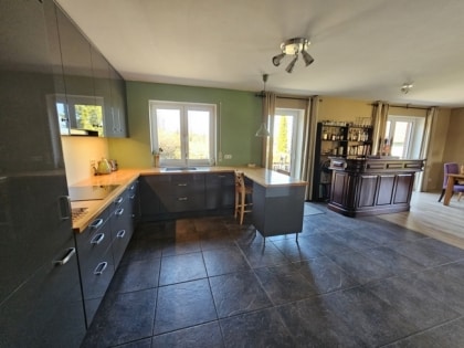 Modernes, freistehendes Einfamilienhaus in idyllischer Dorflage mit gro�em Grundst�ck und Weitblick