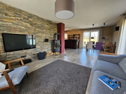 Modernes, freistehendes Einfamilienhaus in idyllischer Dorflage mit gro�em Grundst�ck und Weitblick