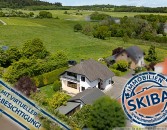 N�he N�rburgring: Gepflegtes Wohnhaus mit Doppelgarage und Garten in Welcherath