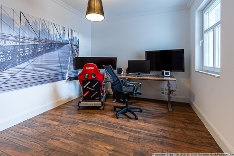 Neuwertiger Bungalow im amerikanischen Stil mit freiem Blick ins Gr�ne