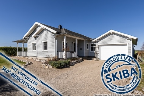 Neuwertiger Bungalow im amerikanischen Stil mit freiem Blick ins Gr�ne