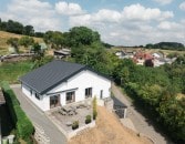 Neuwertiges Einfamilienwohnhaus (Bungalow) in unverbaubarer Aussichtslage der Gemeinde �dersdorf