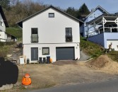 Neuwertiges Einfamilienwohnhaus in der Eifelgemeinde Monreal