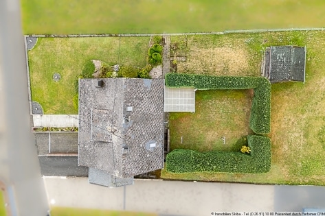 Ortsrandlage: Einfamilienhaus mit gro�em, ebenem Garten und Garage in der Vulkaneifel, N�he Ulmen