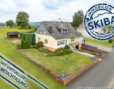 Ortsrandlage: Einfamilienhaus mit groem, ebenem Garten und Garage in der Vulkaneifel, Nhe Ulmen