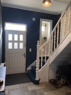 Pferdeliebhaber aufgepasst! Charmantes Landhaus in Naturgebiet mit Wiese, Pferdeboxen und Wald