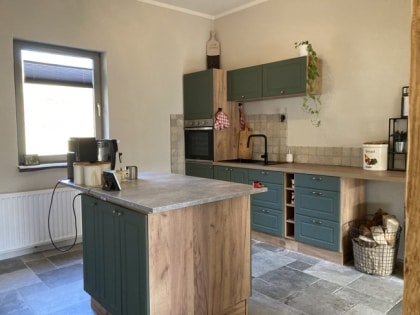 Pferdeliebhaber aufgepasst! Charmantes Landhaus in Naturgebiet mit Wiese, Pferdeboxen und Wald