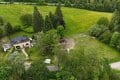 Pferdeliebhaber aufgepasst! Landhaus in Naturgebiet mit Wiese und Pferdeboxen