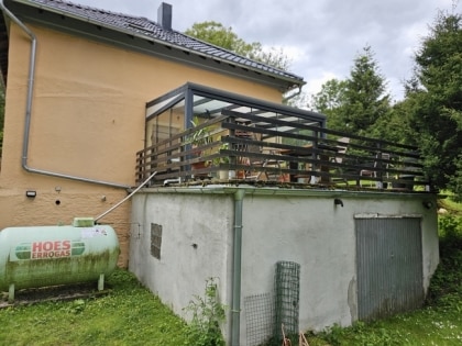 Pferdeliebhaber aufgepasst! Landhaus in Naturgebiet mit Wiese und Pferdeboxen