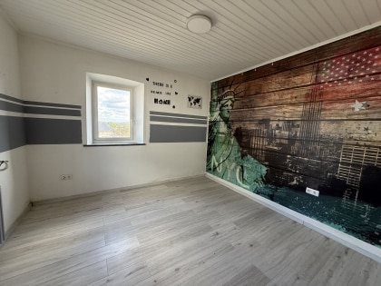 Preis gesenkt! Gro�z�giges Wohnhaus mit zwei Einheiten und vielen M�glichkeiten