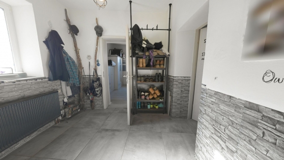 Preis gesenkt! Gro�z�giges Wohnhaus mit zwei Einheiten und vielen M�glichkeiten