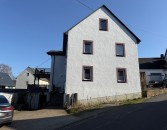 Preis gesenkt! Gro�z�giges Wohnhaus mit zwei Einheiten und vielen M�glichkeiten