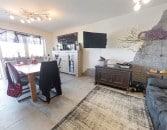 Preis gesenkt! Gro�z�giges Wohnhaus mit zwei Einheiten und vielen M�glichkeiten