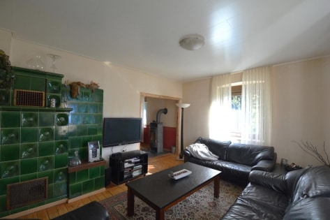 RESERVIERT Alleinlage: ruhig gelegenes, freistehendes Haus mit Garage auf gro�em Grundst�ck