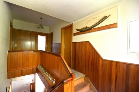 RESERVIERT Alleinlage: ruhig gelegenes, freistehendes Haus mit Garage auf gro�em Grundst�ck