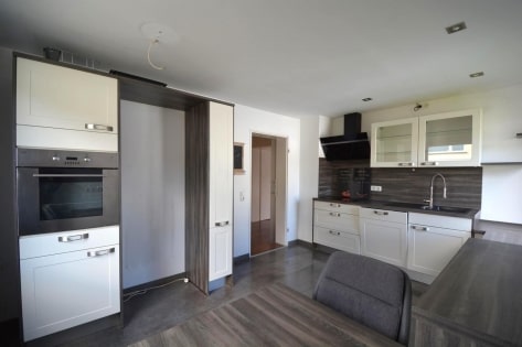 RESERVIERT Eigentumswohnung mit groem berdachten Balkon, herrlicher Aussicht und Garage