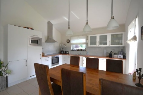 RESERVIERT Moderner, ruhig gelegener und perfekt unterhaltener Ferienbungalow auf sch�nem Grundst�ck