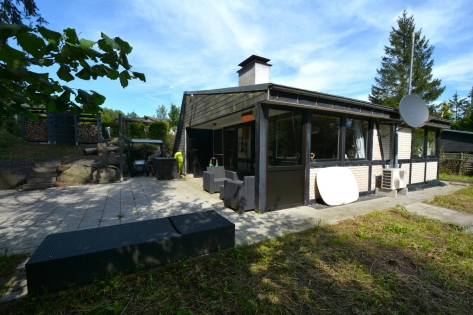 RESERVIERT Ruhig gelegener Ferienbungalow mit Terrasse und Parkplatz