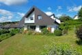 RESERVIERT Ruhig gelegenes, freistehendes Haus mit Garten, Terrasse, PV-Anlage, Garage und Aussicht