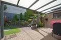 RESERVIERT Ruhig gelegenes, freistehendes Haus mit Einliegerwohnung, berdachter Terrasse, Garage, PV-Anlage und schner Aussicht